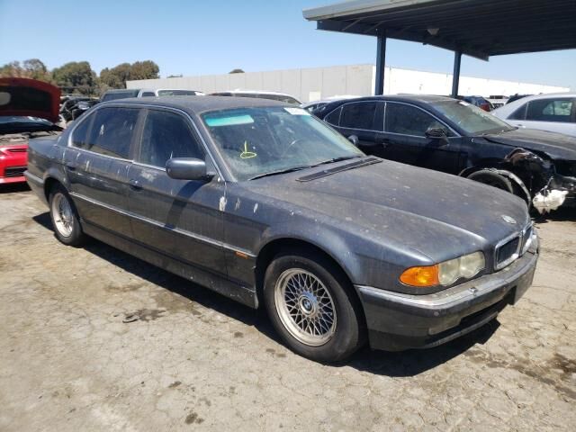 BMW 740Li