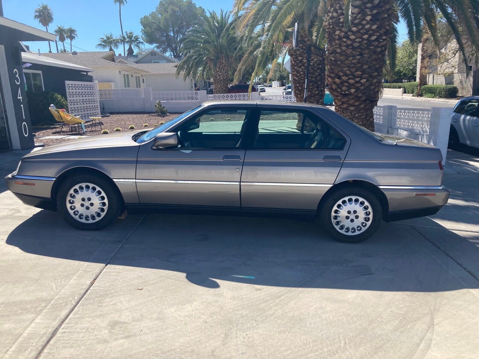 Alfa Romeo 164