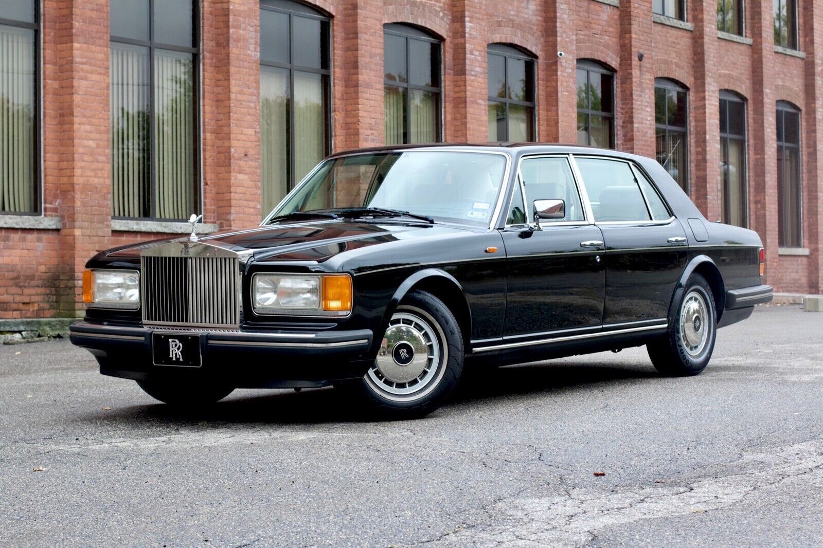 Rolls-Royce Silver Dawn