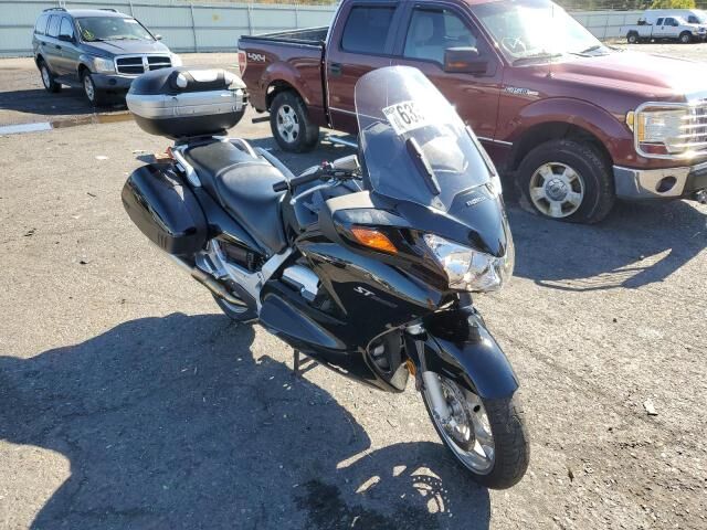 Honda ST1300