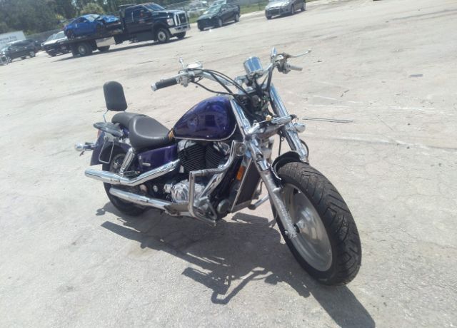 Honda VT1100C2 (SHADOW SABRE)