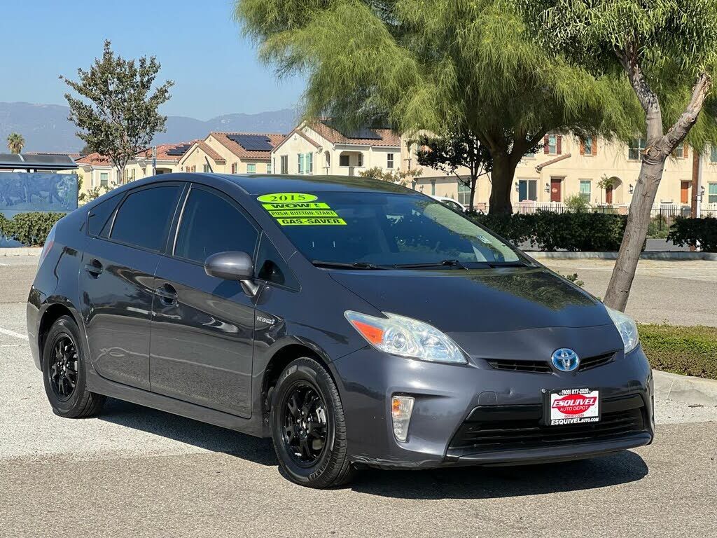 2015 TOYOTA PRIUS