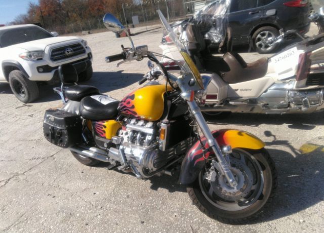 Honda GL1500C (VALKYRIE)
