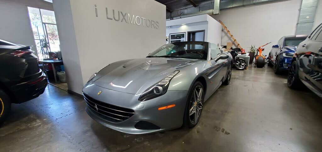 Ferrari California T