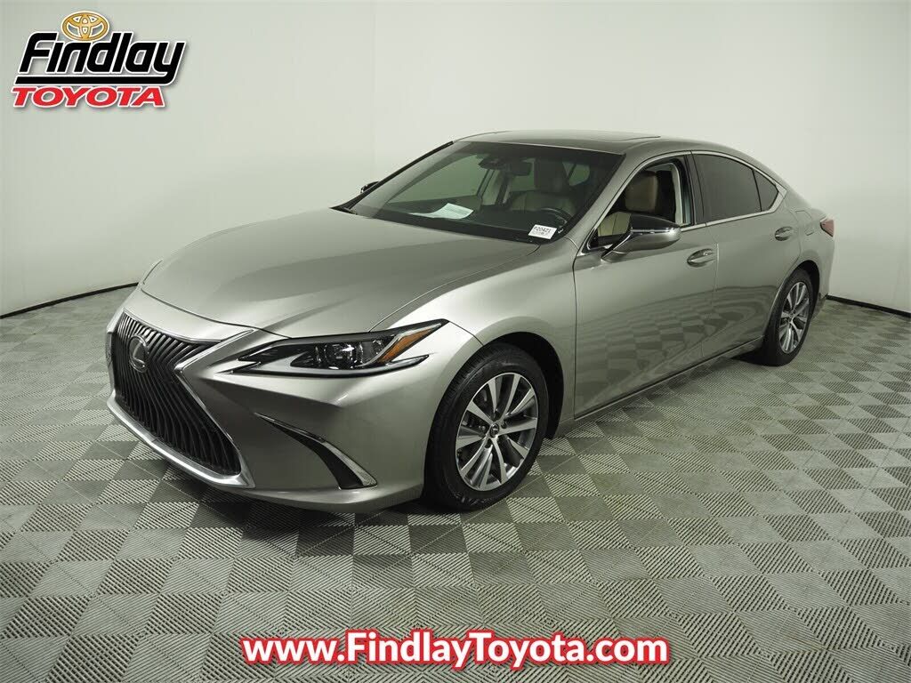 2019 Lexus ES