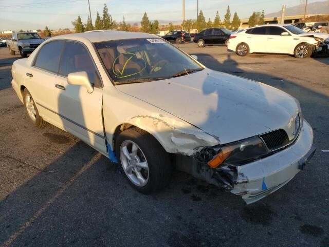 Mitsubishi Diamante
