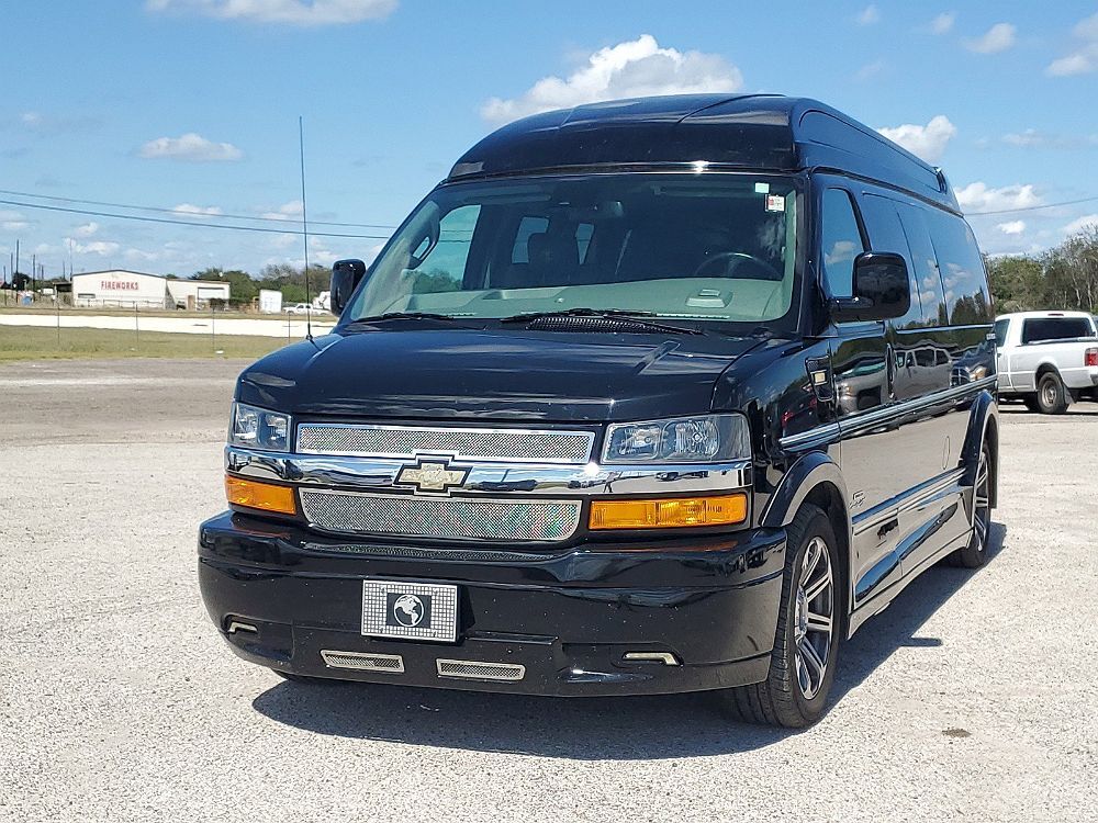 2019 CHEVROLET Express