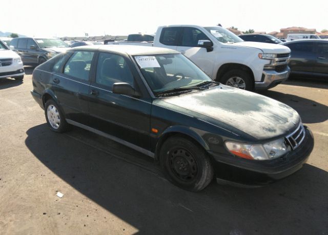 Saab 900