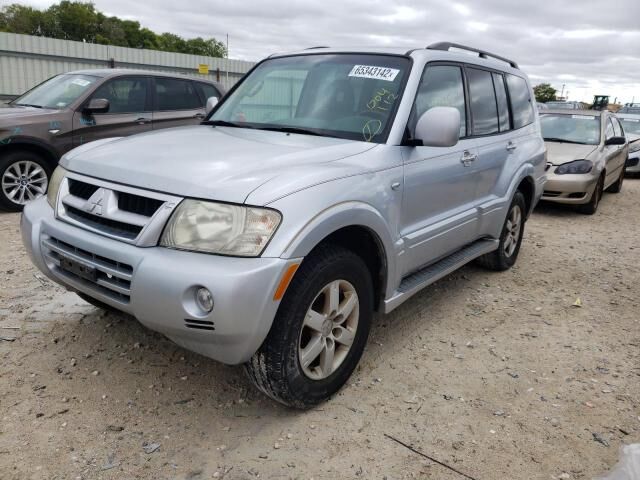 Mitsubishi Montero