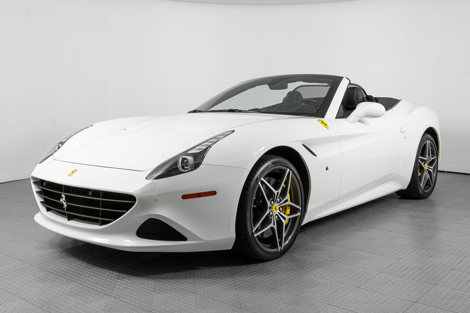 Ferrari California T