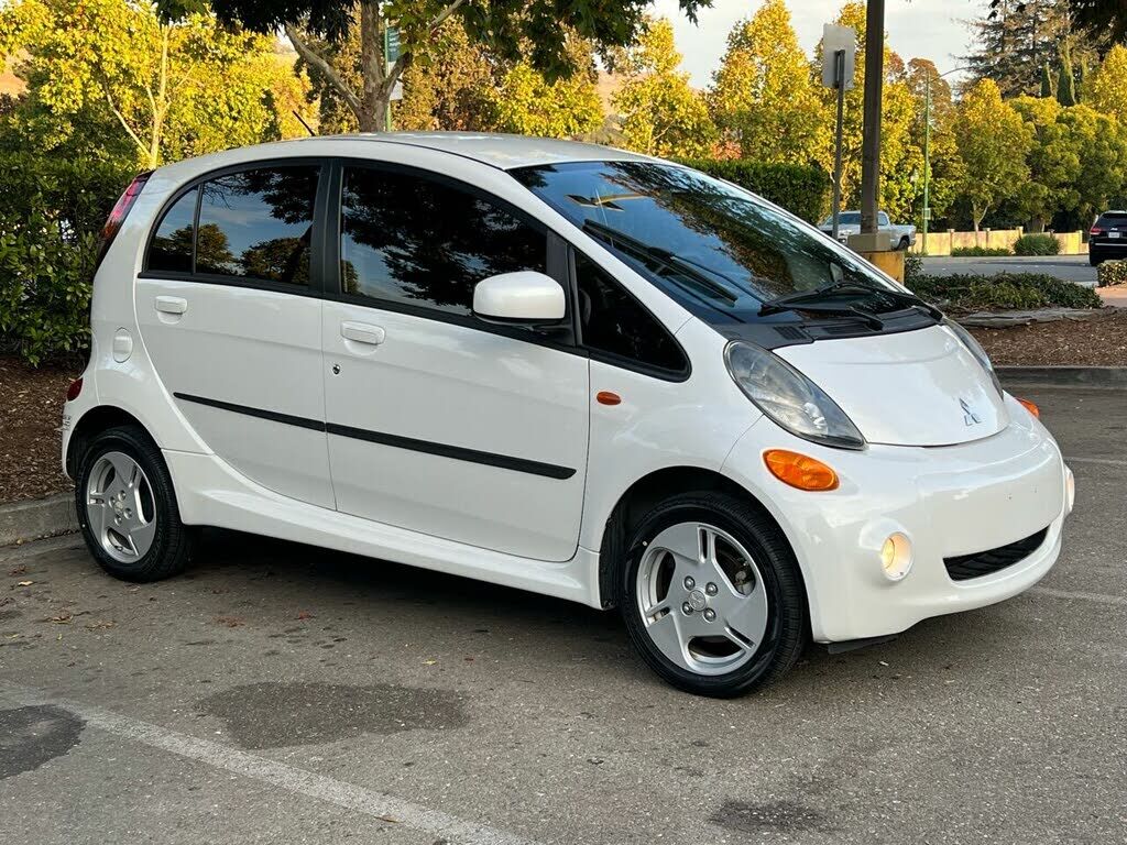 Mitsubishi i-MiEV