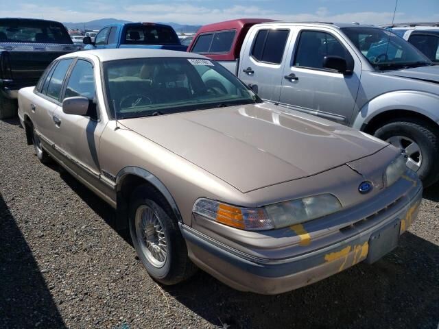 Ford Crown Victoria