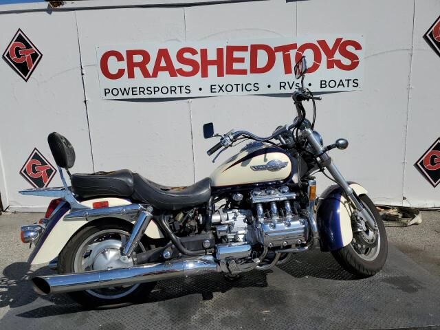 Honda GL1500C (VALKYRIE)