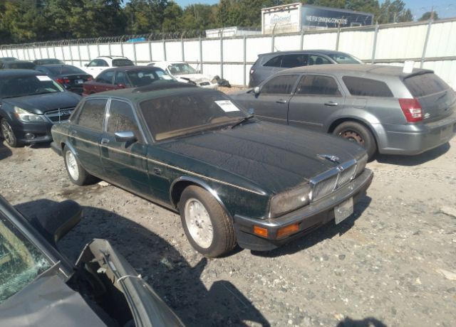 Jaguar XJ6