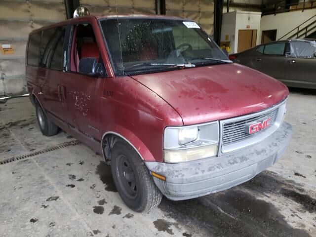 GMC Safari