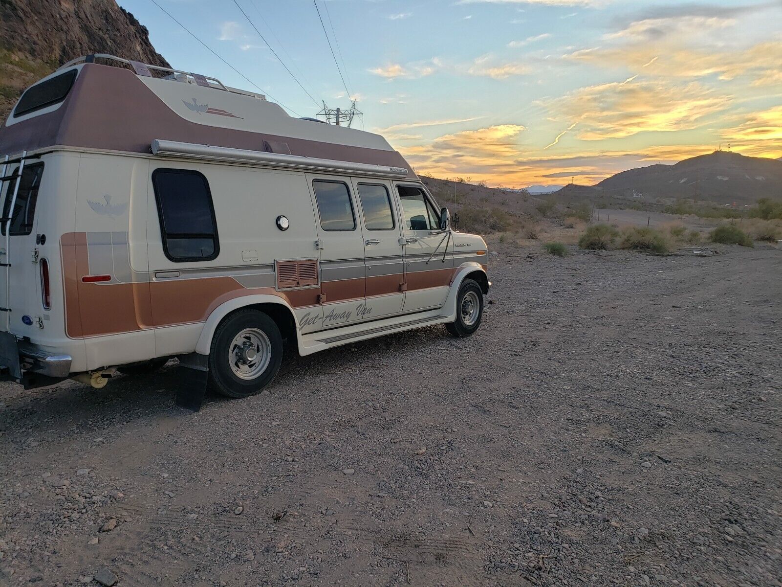 Ford E-250