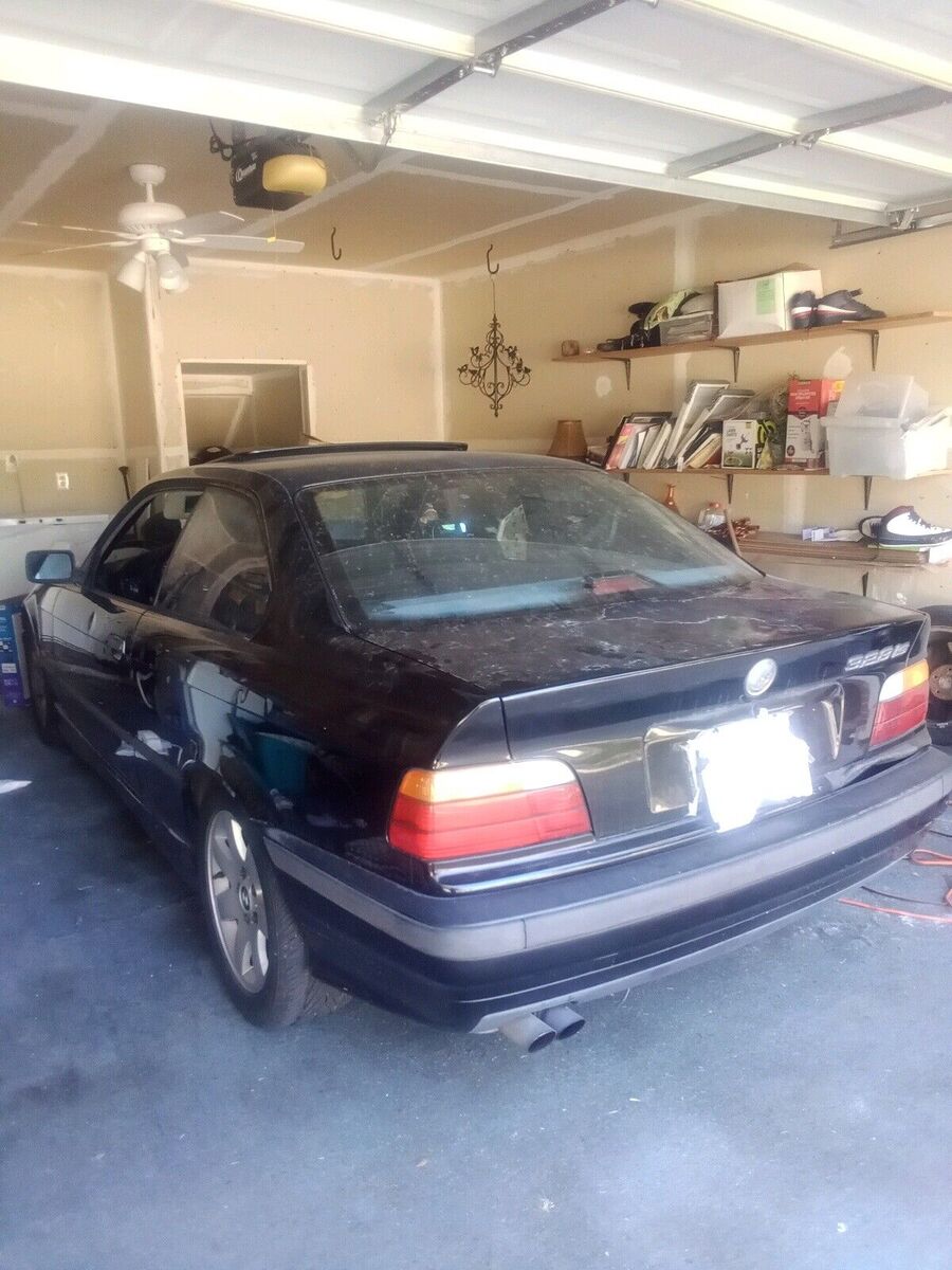 BMW 328iS
