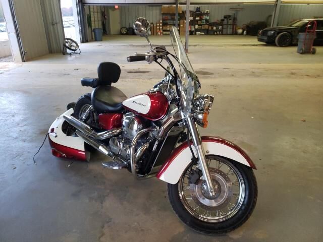Honda VT750 (Shadow Aero)