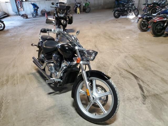 Honda VT1300 (Sabre)