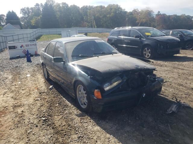 BMW 328i