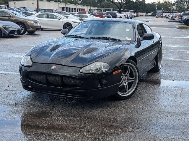Jaguar XKR