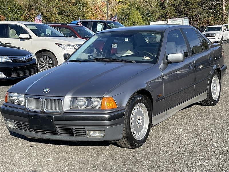 BMW 325i