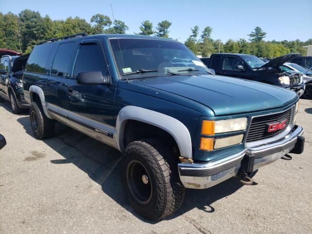 GMC Suburban