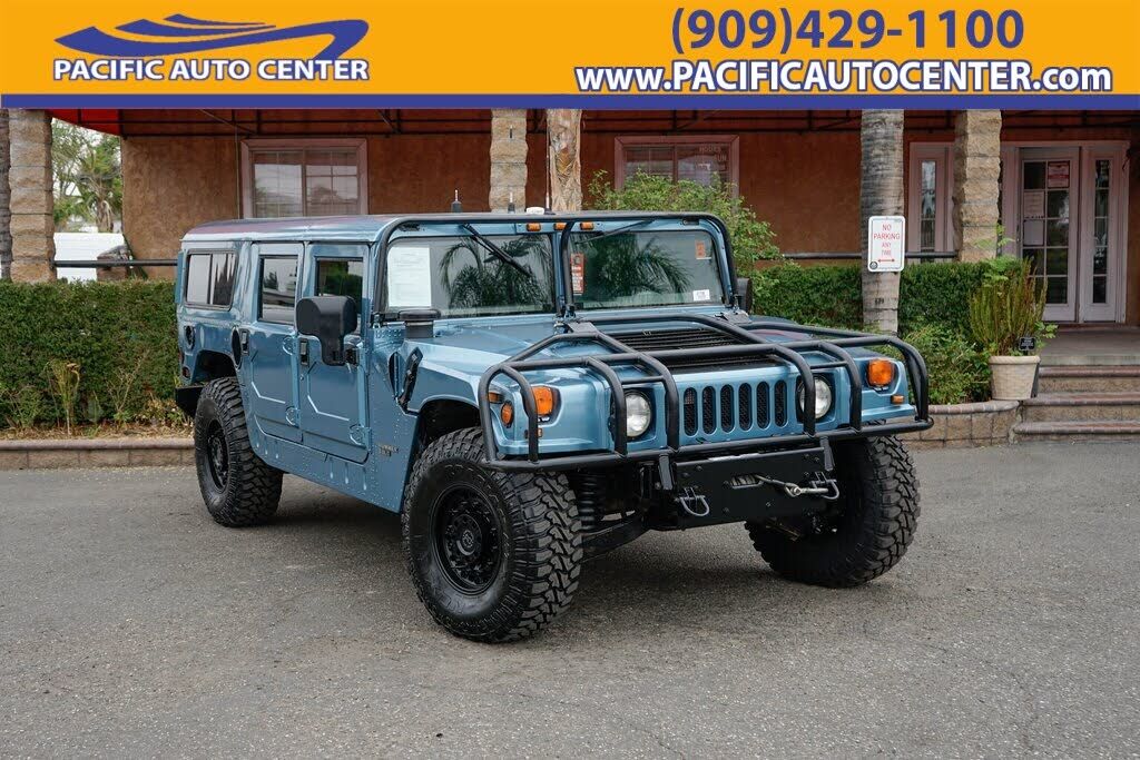 HUMMER H1