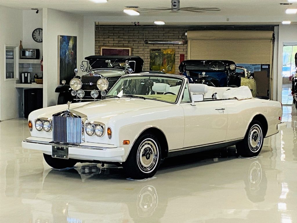 Rolls-Royce Corniche