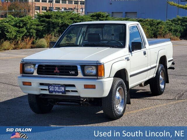 Mitsubishi Mighty Max