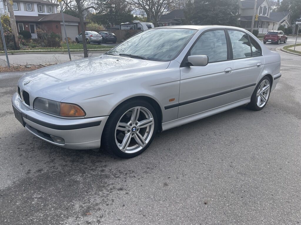 BMW 540i