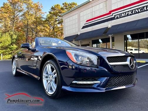 MERCEDES-BENZ