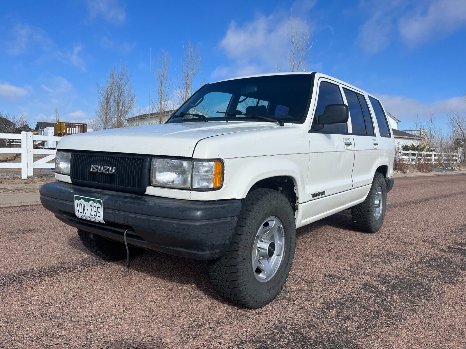 Isuzu Trooper