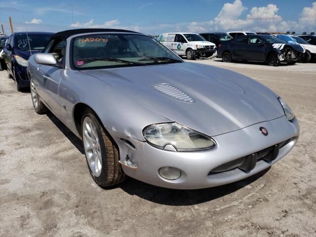 Jaguar XKR