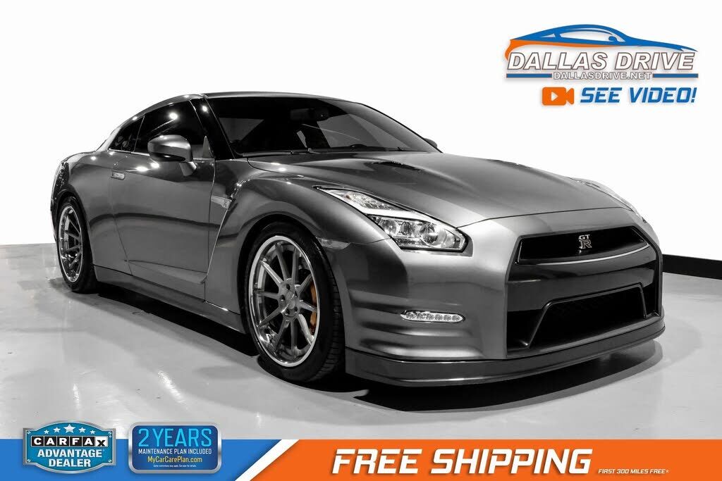 Nissan GT-R