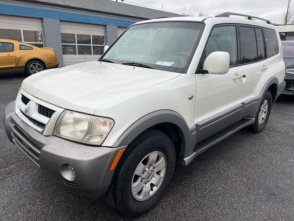 Mitsubishi Montero