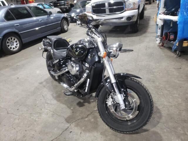 Suzuki VZ800