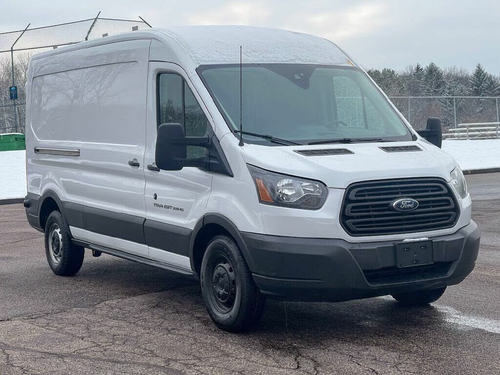 2017 FORD Transit
