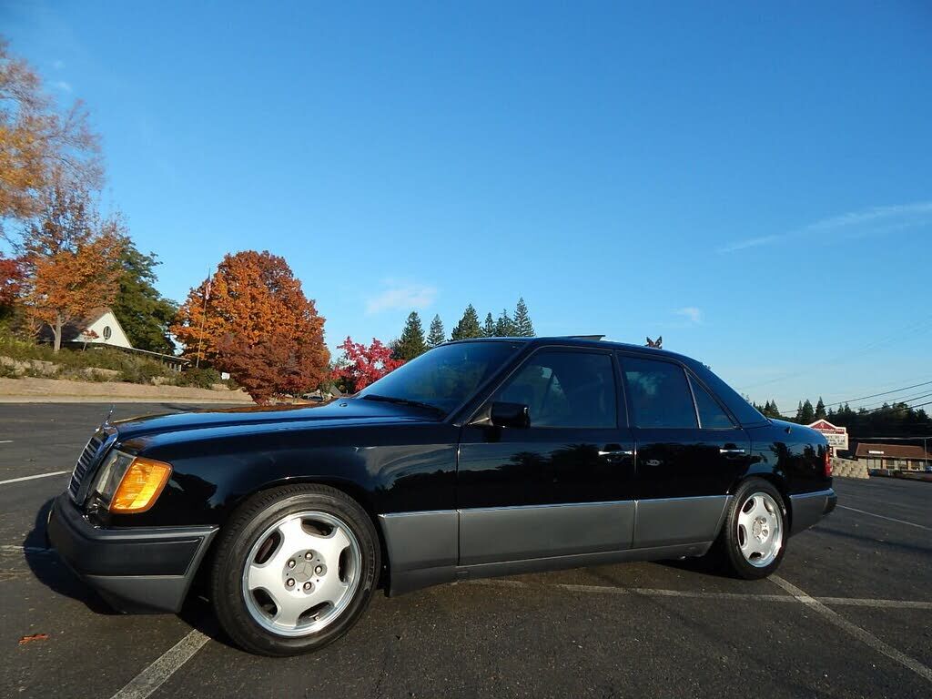 Mercedes-Benz 400