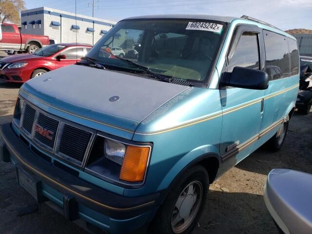 GMC Safari