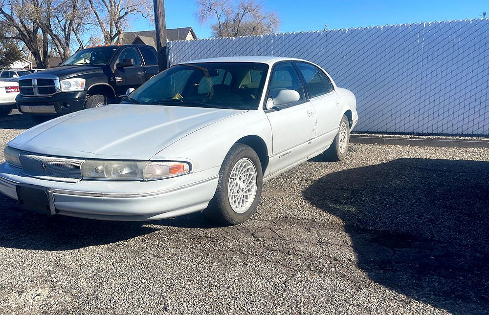 Chrysler LHS