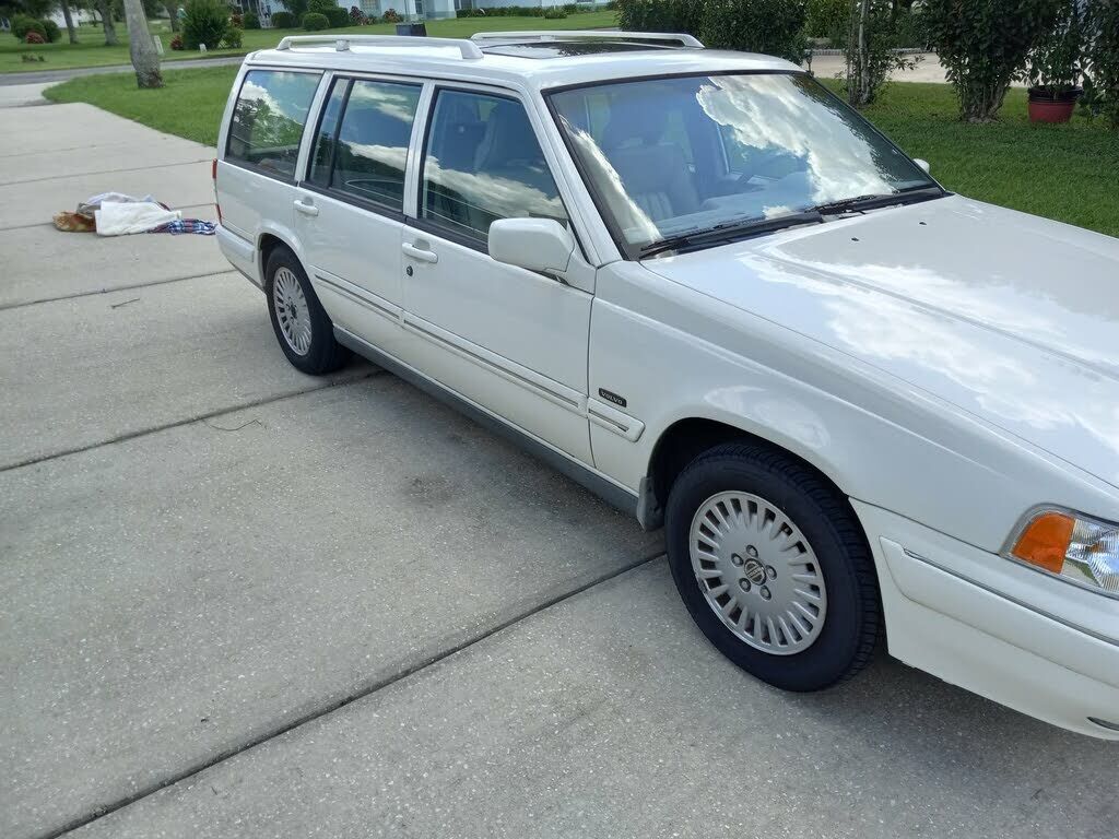 Volvo V90