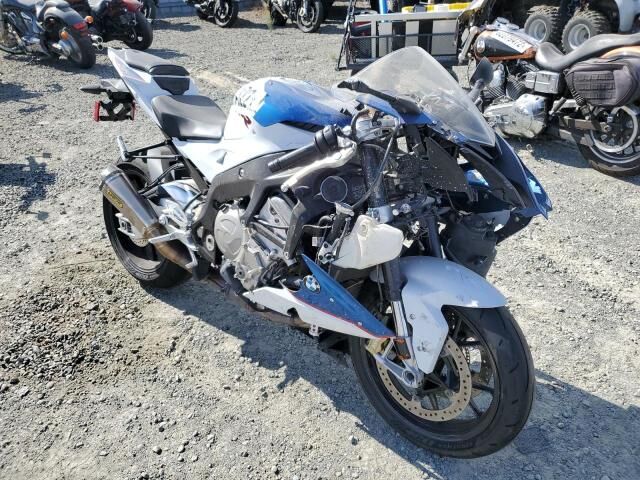 BMW S 1000 RR