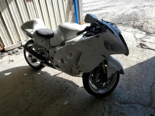 Suzuki GSX1300R