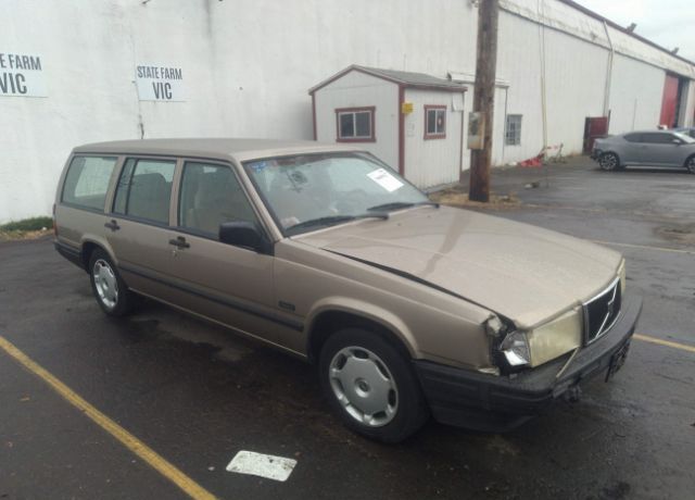 VOLVO