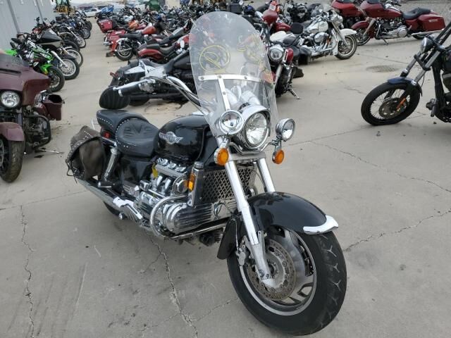 Honda GL1500C (VALKYRIE)