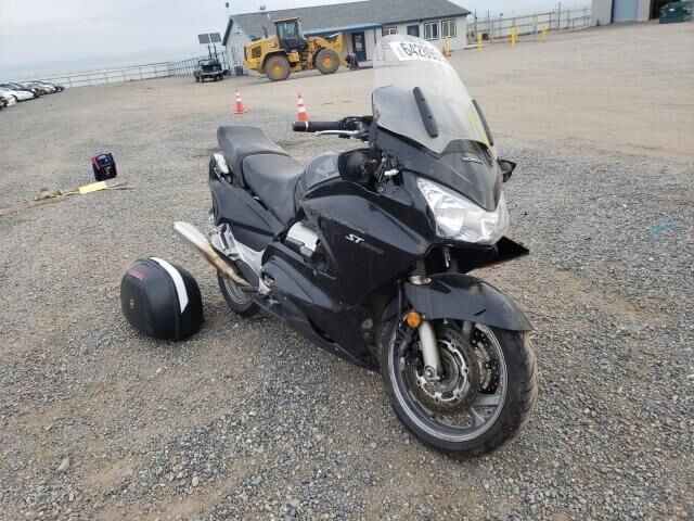 Honda ST1300A/ST1300
