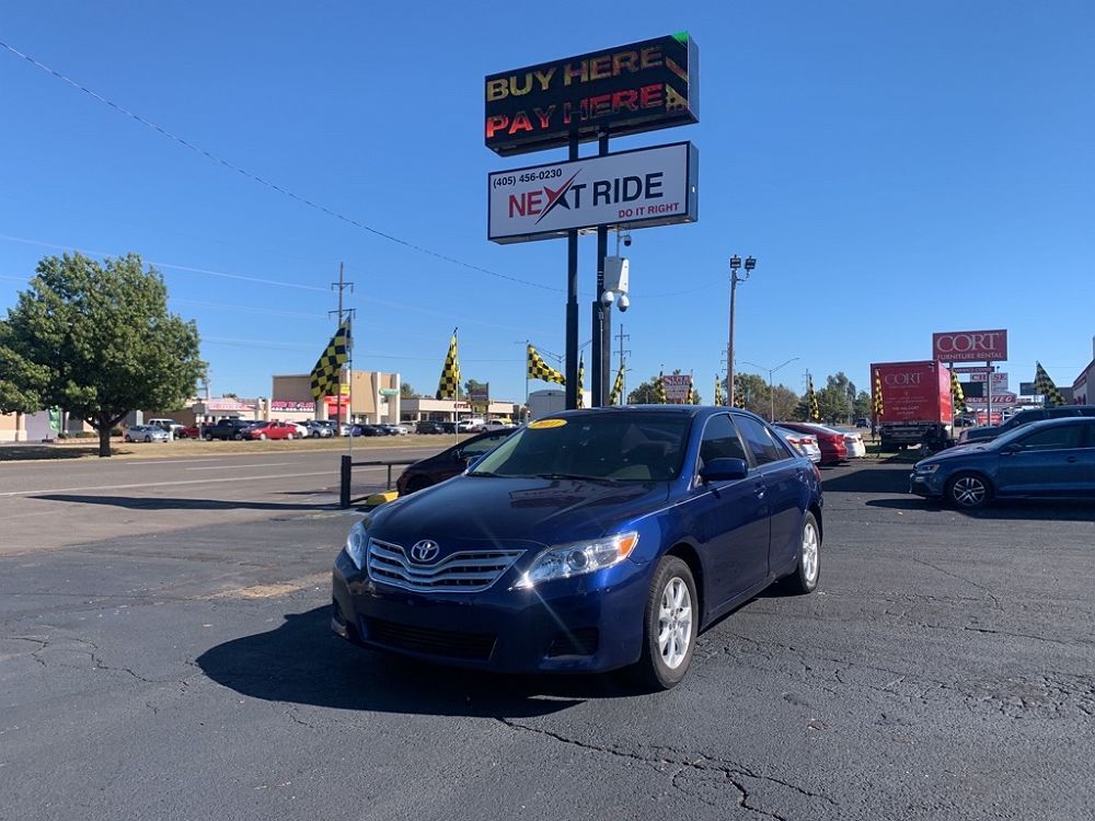 2011 TOYOTA Camry
