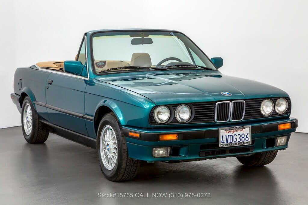 BMW 325i