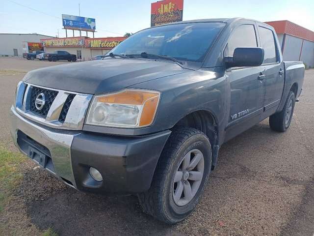 2011 NISSAN Titan